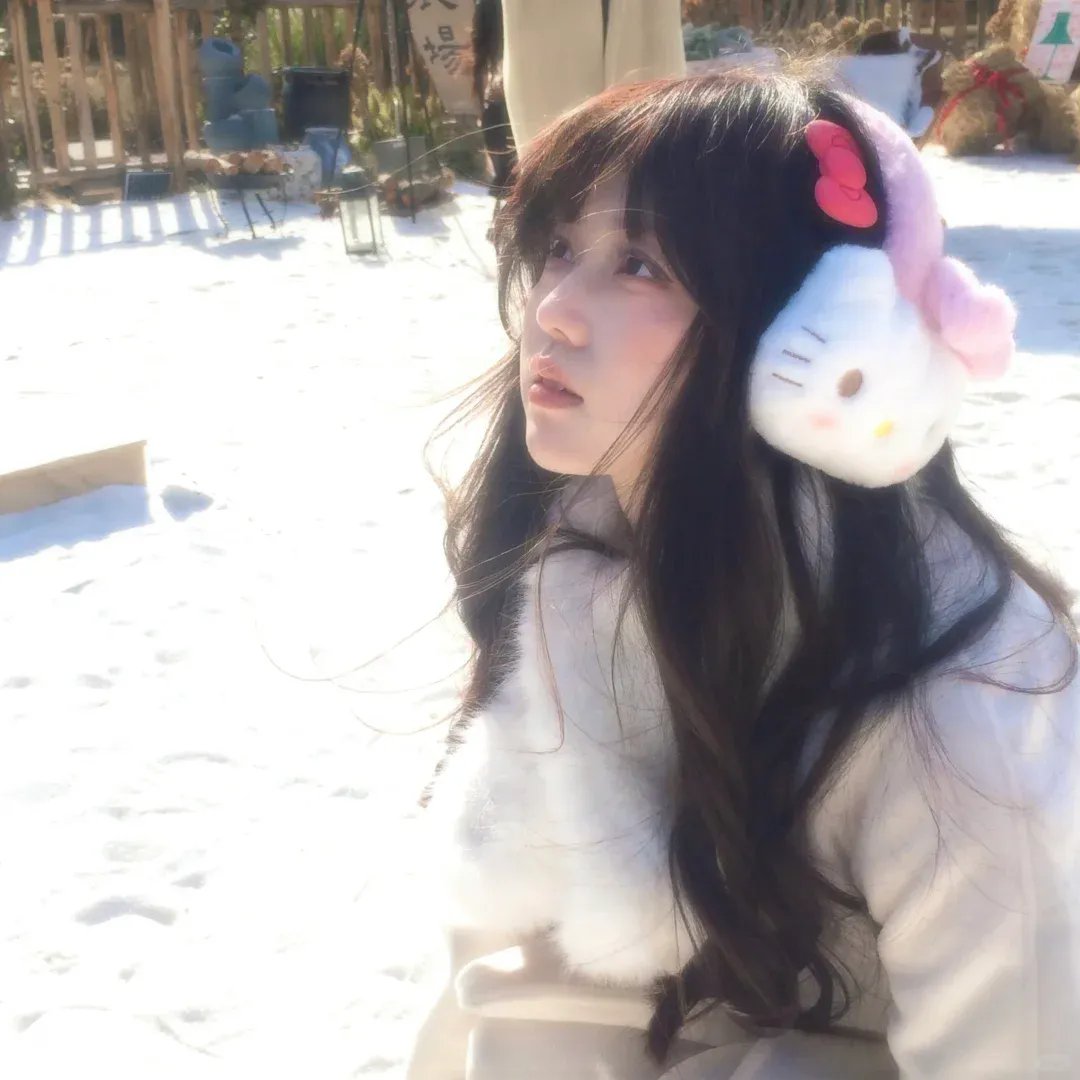 女摄青鬼游埠