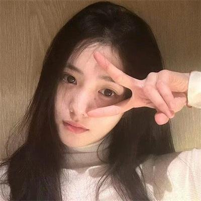 女玩家喜迎春